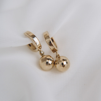Kolczyki wiszące kuleczki, diamentowane - 585