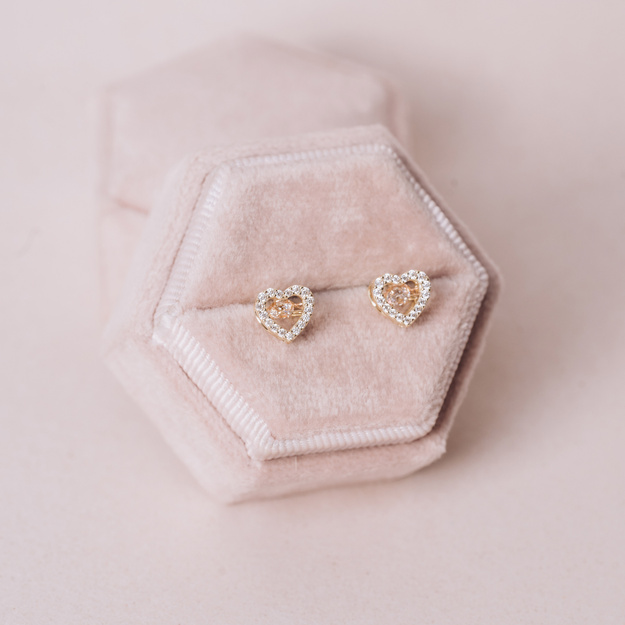 Kolczyki złote serduszka z cyrkoniami - 585 - sztyfty