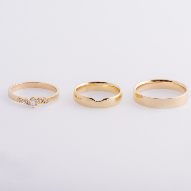 Obrączki ślubne - Damska wycięta pod pierścionek + Klasyk - 4 mm i 4 mm