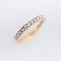 Pierścionek z brylantami 0.48 ct - gładki, wielokamieniowy