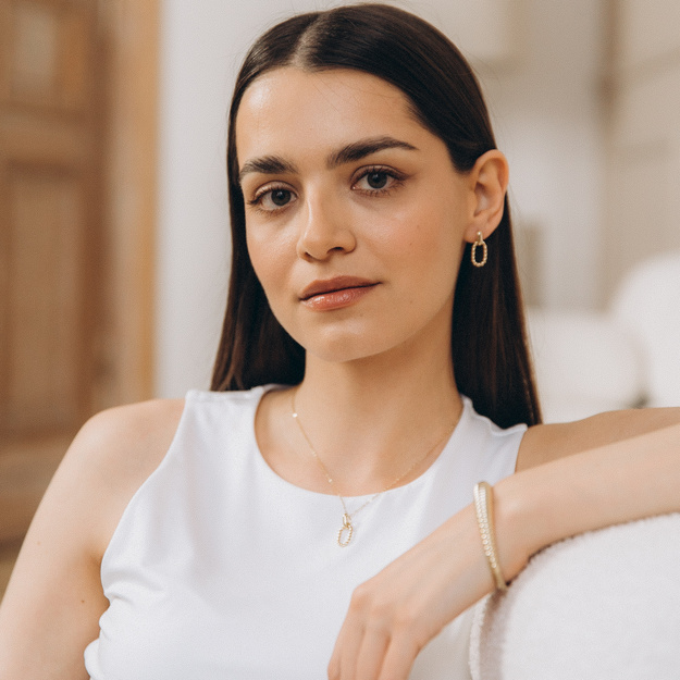 Złoty naszyjnik – Pleciona Owalna Obręcz - 585