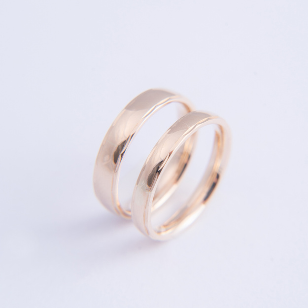 Obrączki Ślubne z diamentowanym brzegiem, para 4 mm
