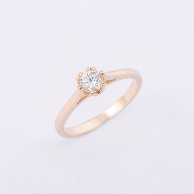 Pierścionek z brylantem - kwiat lotosu 0.30 ct