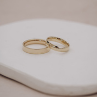 Obrączki ślubne - Damska wycięta pod pierścionek + Klasyk - 4 mm i 4 mm