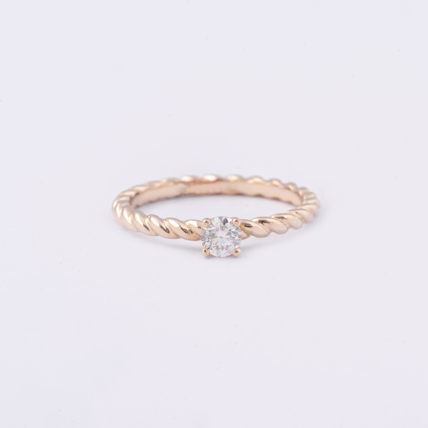 Pierścionek z brylantem 0.20 ct - 585 - Splot Miłości