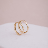 Złote kolczyki klasyczne koła gładkie - 23 mm - 585