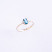 Pierścionek z Topazem London Blue i brylantami 0.02 ct