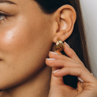 Kolczyki  złote dmuchane fale  - 585 - zatrzask 