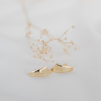 Kolczyki złote, gładkie trójkątna forma, zapięcie angielskie 585  (Małe)