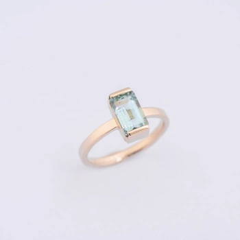  Pierścionek z Turmalinem Zielonym - 1,5ct - 585 