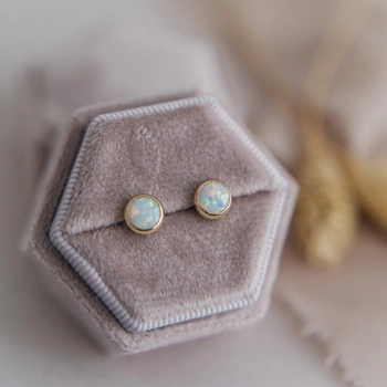 Kolczyki złote z opalem, guziczki - 585 - sztyfty