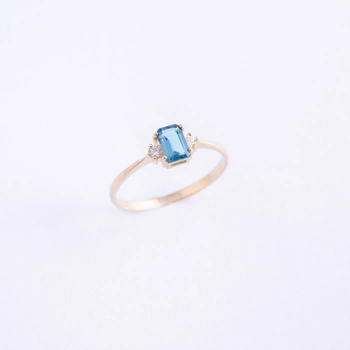 Pierścionek z Topazem London Blue i brylantami 0.02 ct